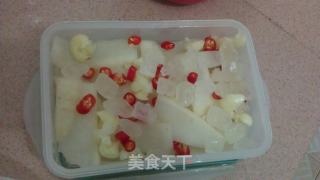 Radish with Rock Sugar and Vinegar recipe