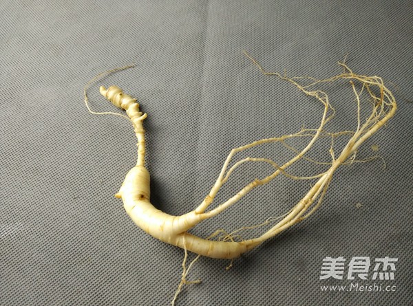 Fresh Wild Ginseng Soaked Medicated Wine recipe