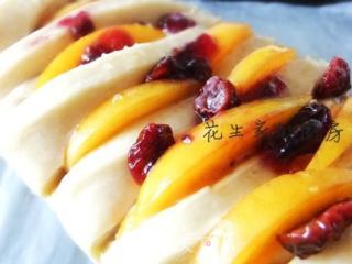 Cranberry Sweet Apricot Bread recipe
