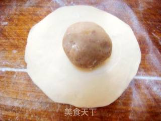 Chestnut Stuffing Steamed Bun recipe