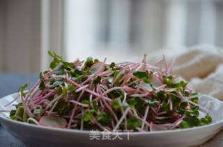 Sweet and Sour Radish Sprouts recipe