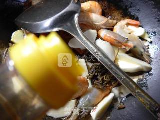 Stir-fried Large Head Shrimp with Plum Dried Vegetables and Rice White recipe