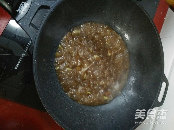 Stir-fried Clam with Sauce recipe