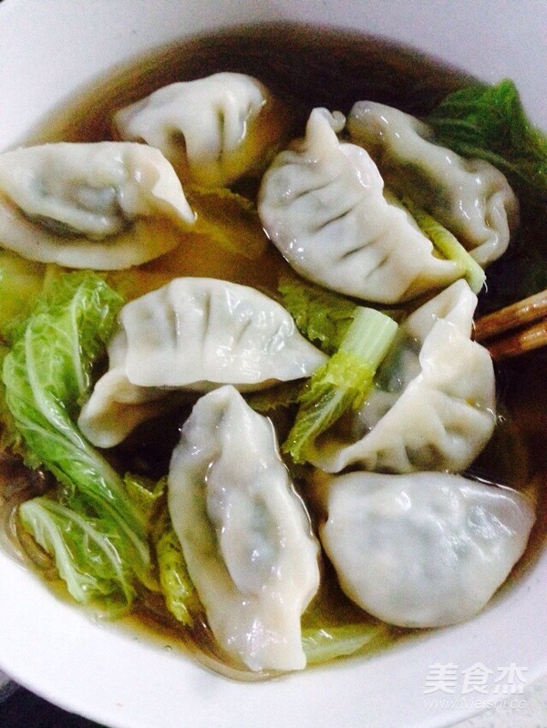 Boiled Dumplings with Cabbage Vermicelli recipe