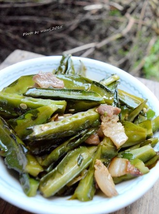 Winged Bean Stir-fried Pork recipe