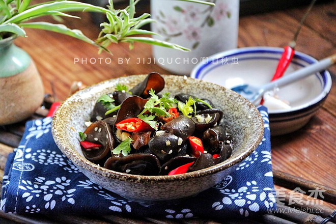 Summer Must-have Cold and Crispy Black Fungus recipe