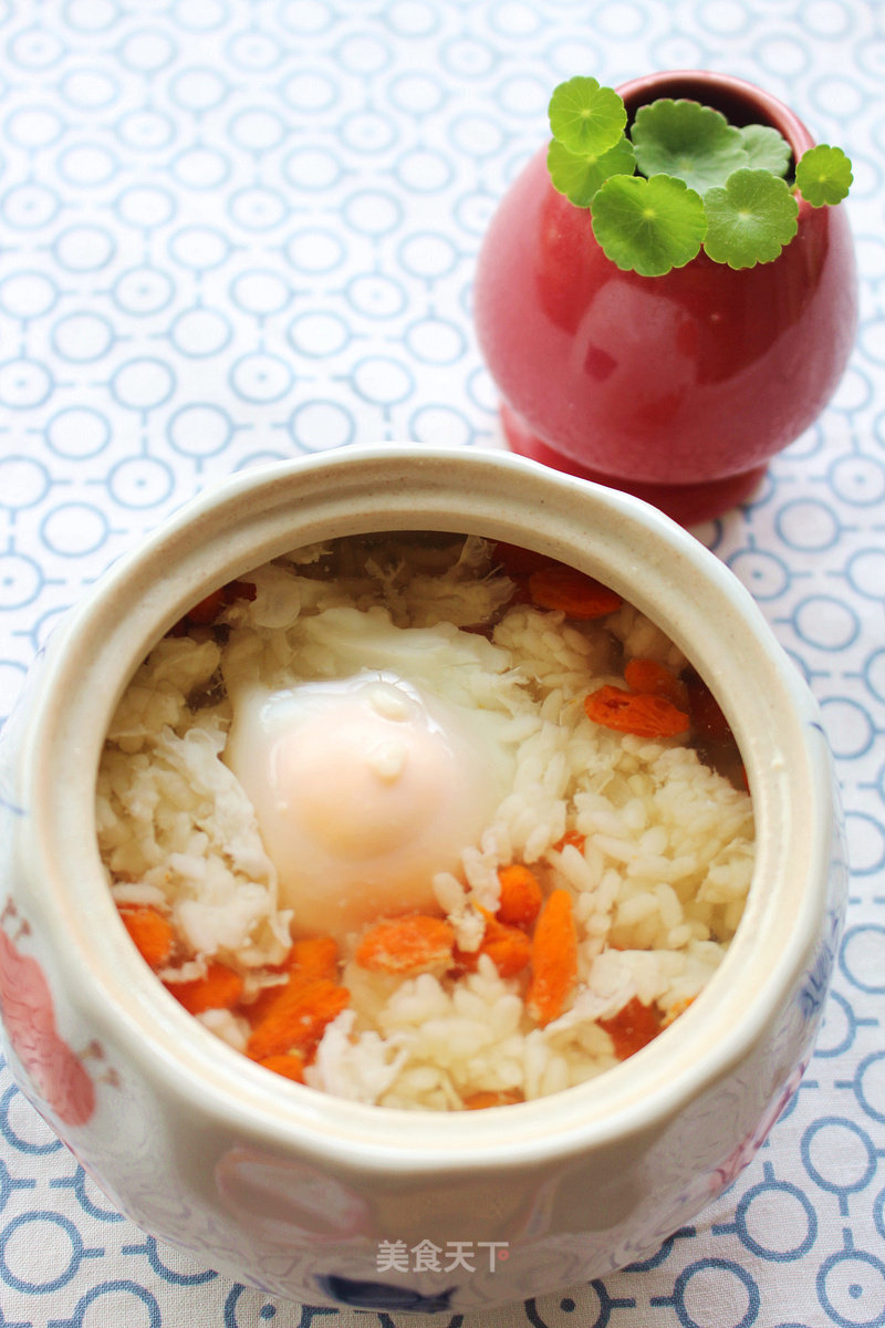 Sweet Soup for Beauty and Beauty-chinese Wolfberry Wine Stuffed with Water and Egg recipe