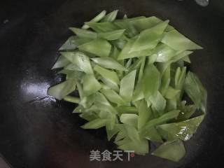 Stir-fried Bamboo Shoots recipe