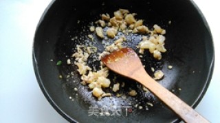 Shepherd's Purse Shrimp Tofu Soup recipe