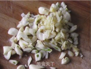 Fried Goose Intestines with Celery recipe