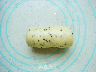 Black Sesame Water Cube Toast recipe