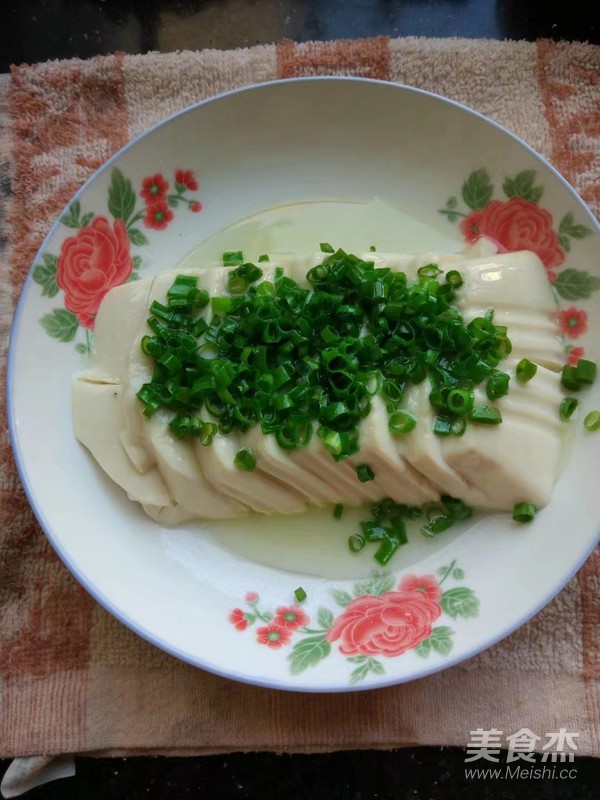 Scallion Oil White Jade Tofu recipe