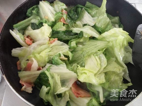 Stir-fried Western Lettuce with Bacon recipe