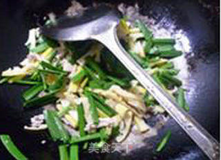 Stir-fried Lamb Tail Bamboo Shoots with Homemade Lean Pork recipe