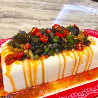 Chilled Preserved Egg Tofu recipe