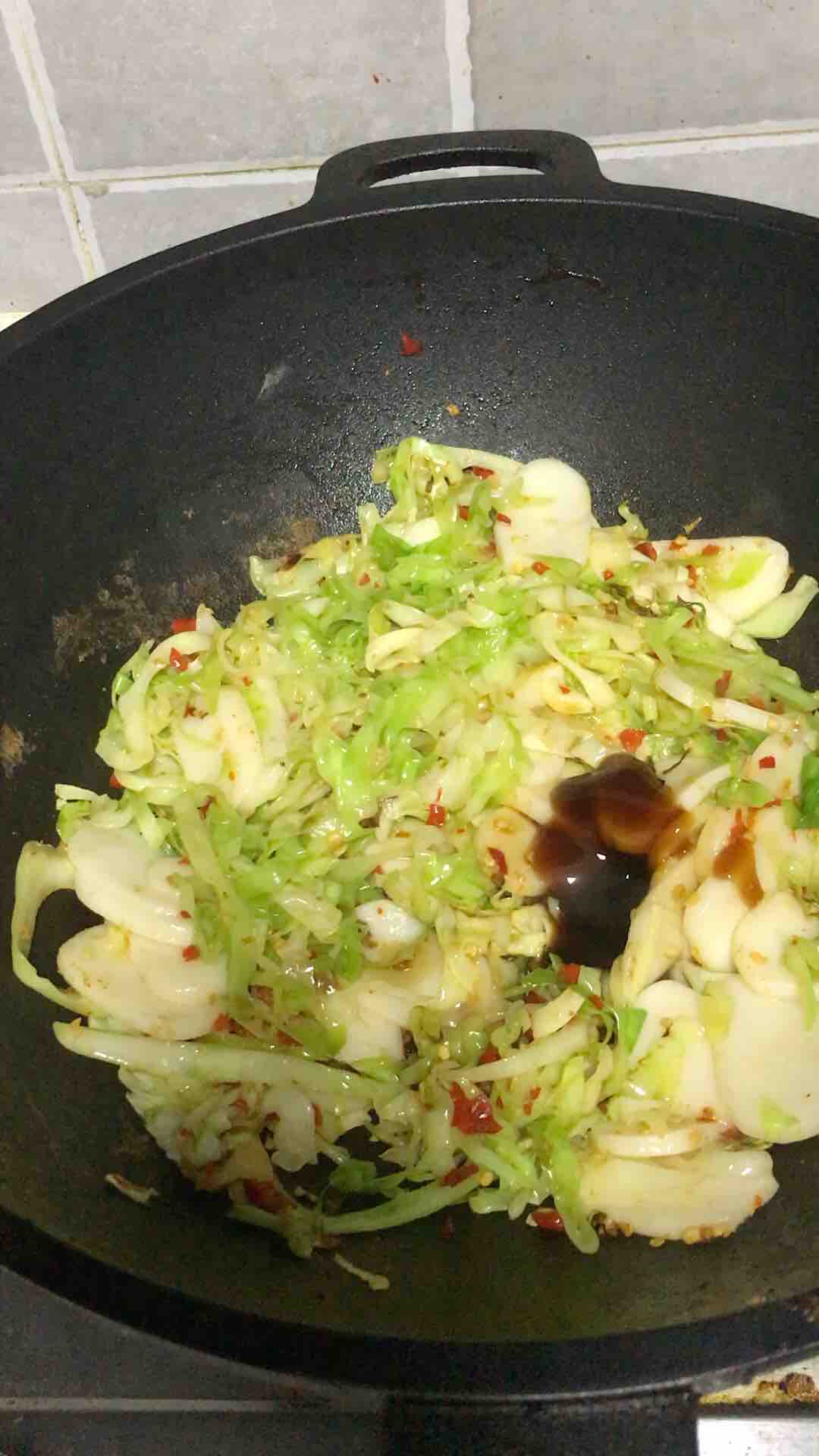 Stir-fried Rice Cake with Cabbage and Egg recipe