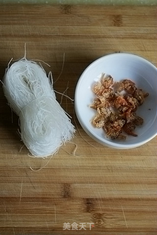 Vermicelli with Spinach and Dried Shrimp recipe