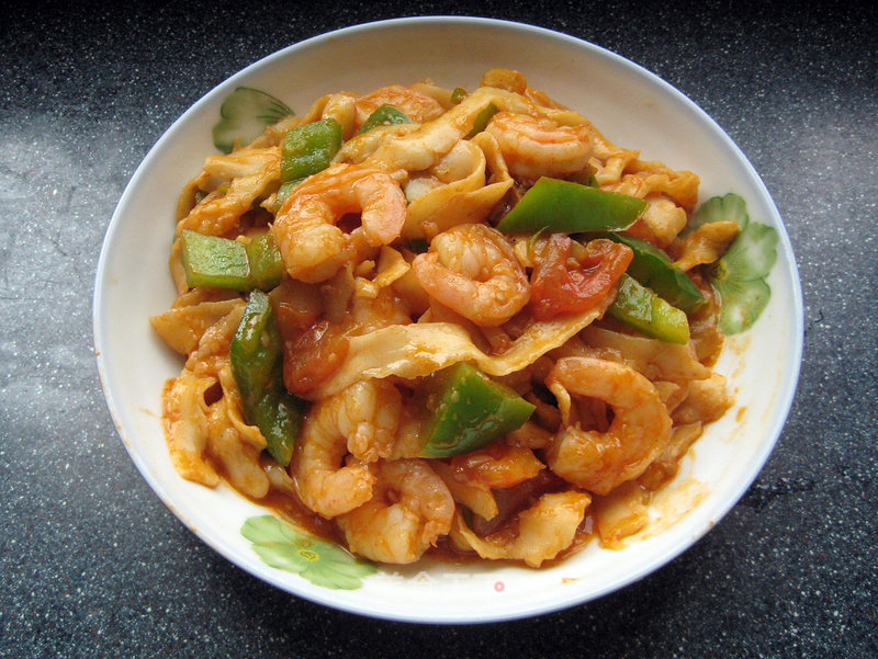 Shrimp and Tomato Sauce Pull Strips-the Gorgeous Turn of The Sliced Noodles recipe