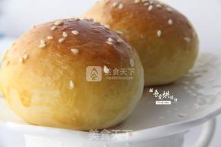 Small and Exquisite: Sesame Meal Buns recipe