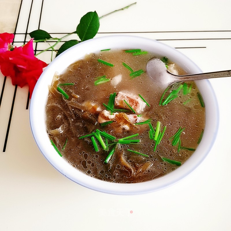 Seaweed Pork Ribs Soup recipe