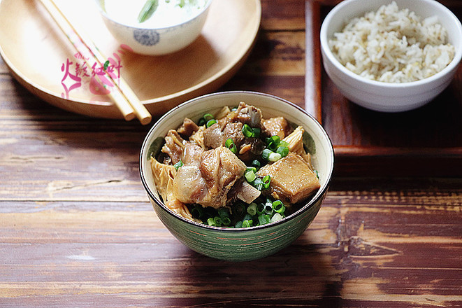 Braised Duck with Yuba and Oyster Sauce recipe