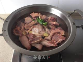 【stewed Muscovy Duck with Tea Tree Mushroom】 recipe