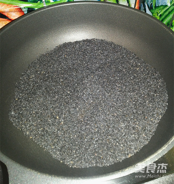 Homemade Black Sesame Powder recipe