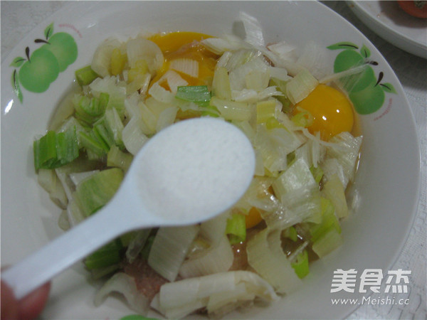 Scrambled Eggs with Mengzi Shrimp recipe