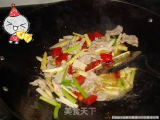 Stir-fried Pork with Wild Bamboo Shoots recipe