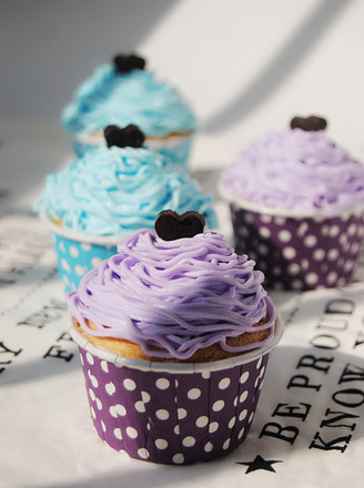 Colorful Cup Cakes recipe