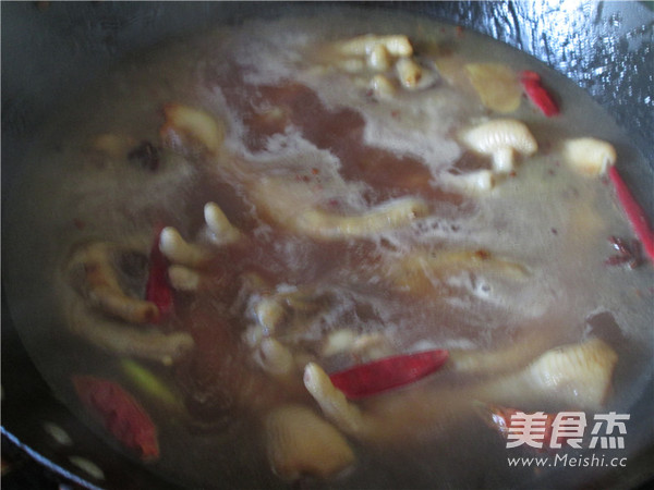 Braised Chicken Feet recipe