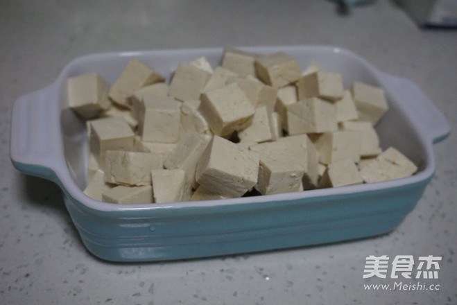 Small Yellow Croaker Stewed Tofu recipe