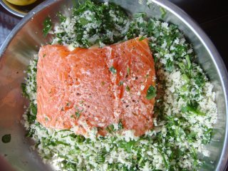 Crispy Salmon with Horseradish Sauce recipe