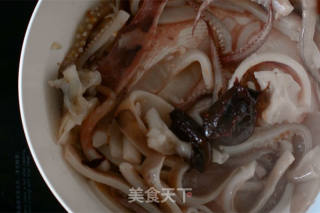 I Love Grilled Squid with Heavy Flavor in Winter. recipe