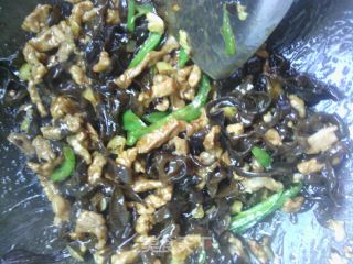 Sweep The Rice Out-shredded Pork with Fish Flavor recipe