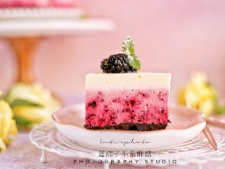 Mulberry Gradient Frozen Cheesecake recipe