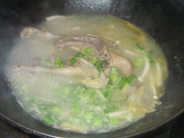 Seafood Mushroom Pigeon Soup recipe