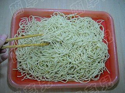 Hot Noodles with Sesame Paste recipe