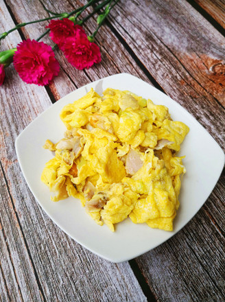 Scrambled Eggs with Big Clams recipe