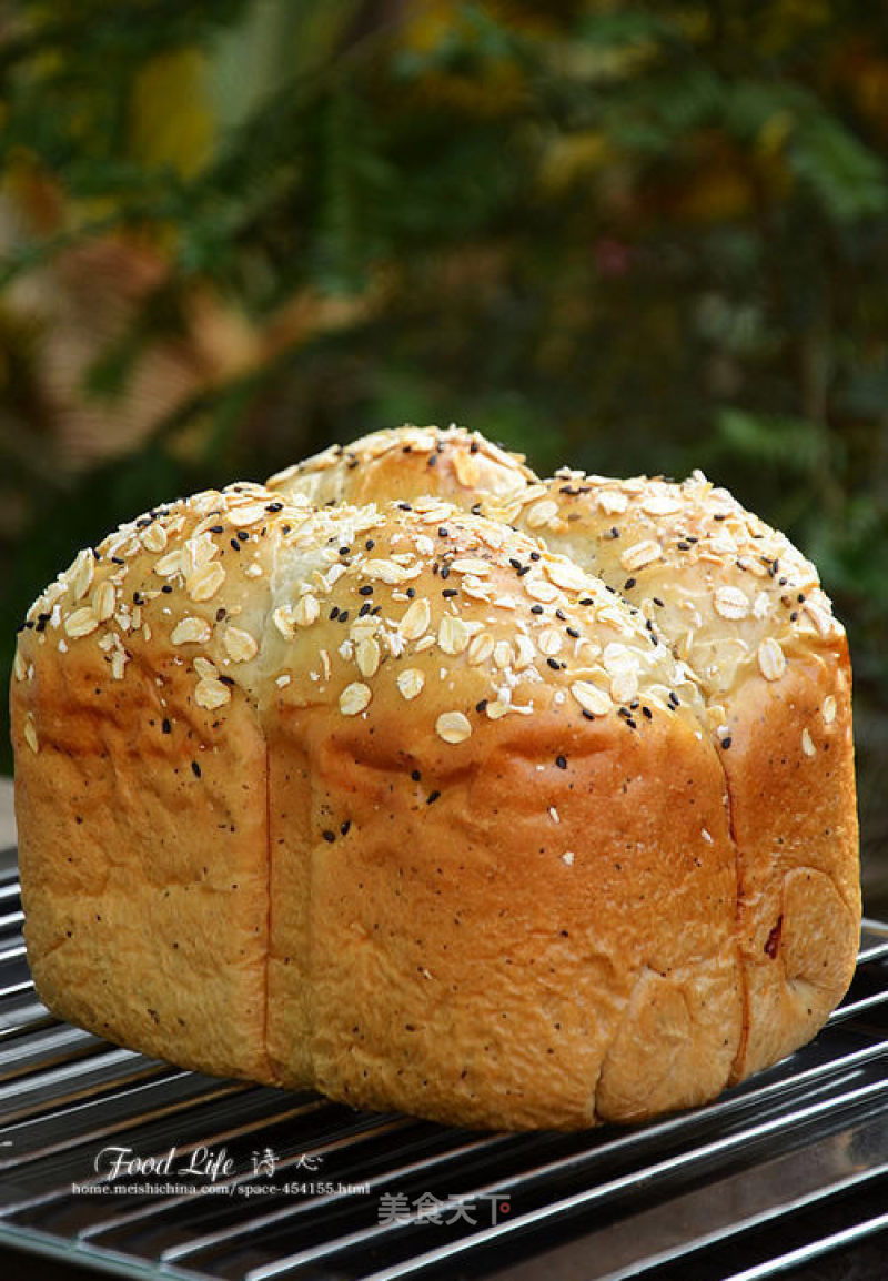 [miscellaneous Grain Rice Paste Dried Fruit Toast] --- Make Super Soft Bread Like A Bread Machine