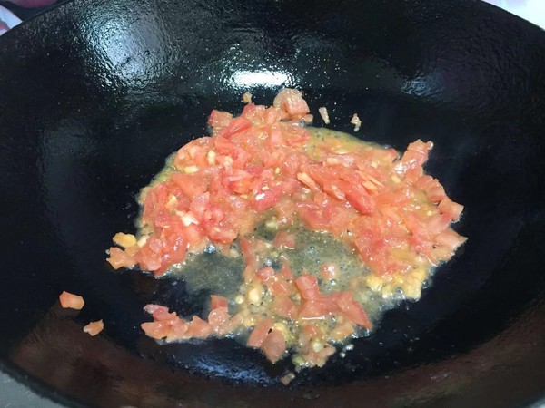 Tomato Poached Prawn Chip Soup recipe