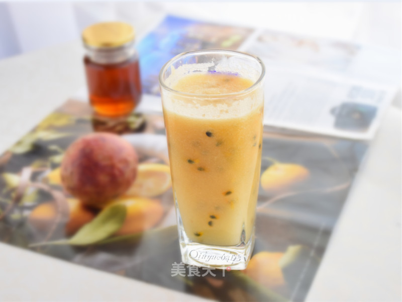 Pear and Passion Fruit Juice recipe