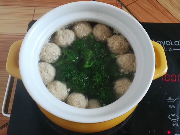 Horseshoe Meatball Soup recipe