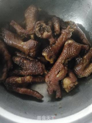Spicy Garlic Chicken Feet recipe