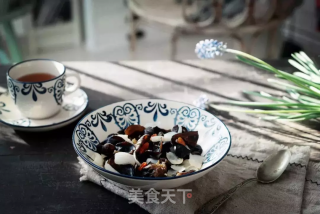 Steamed Fungus with Wolfberry and Lily💨 recipe