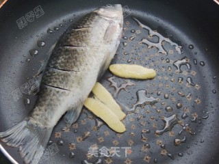 Lotus Root Carp Soup recipe