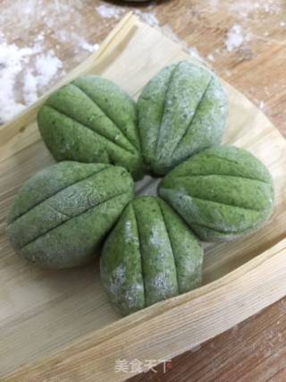 Spinach Mashed Buns recipe