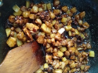 Stewed Pork Belly with Edamame recipe