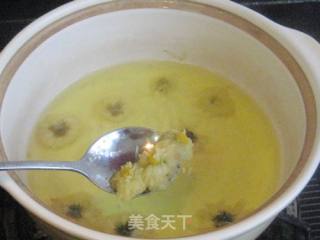 Chrysanthemum and Chinese Wolfberry Glutinous Rice Porridge recipe