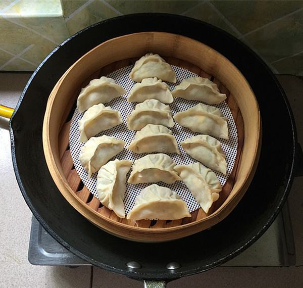 Steamed Dumplings with Zucchini Meat recipe